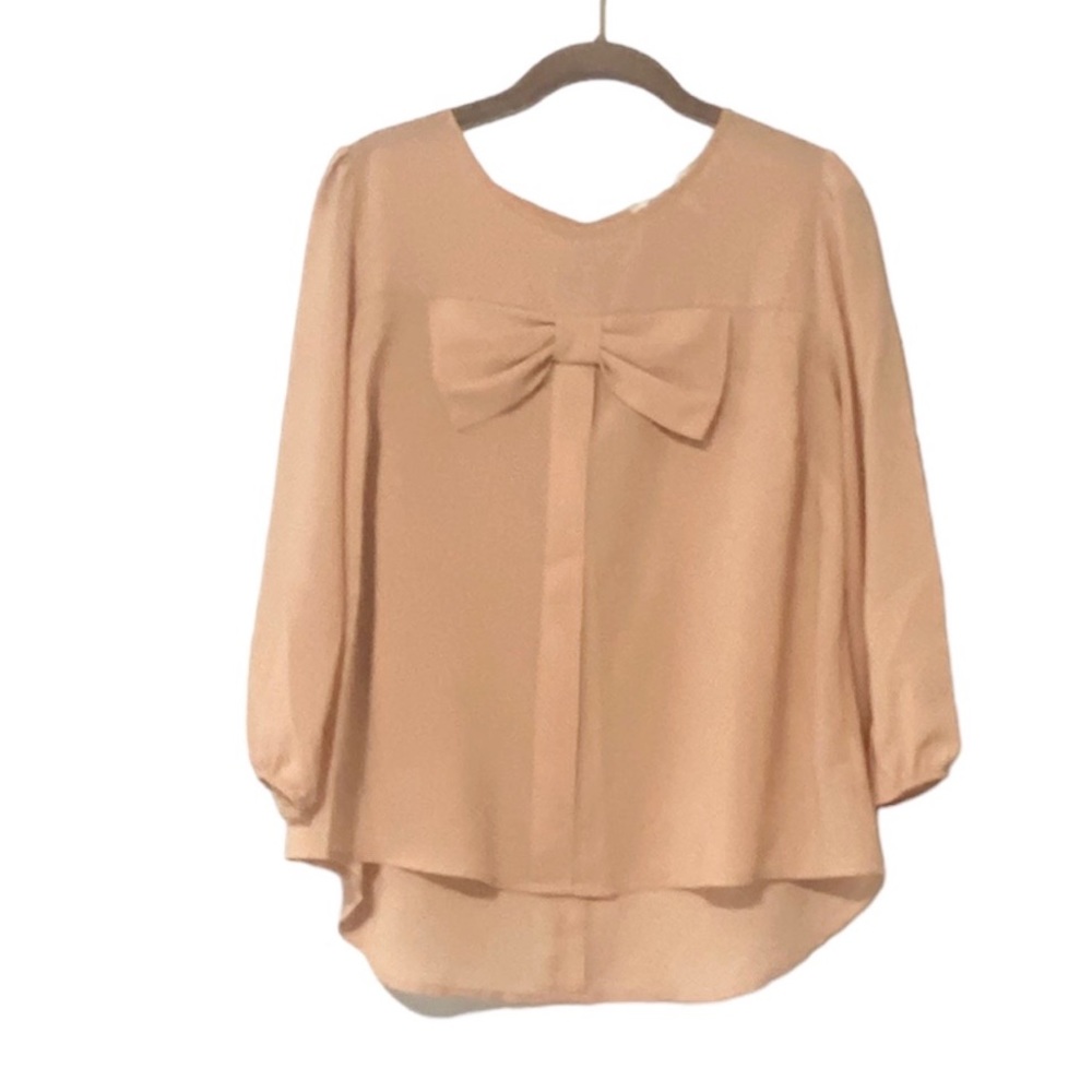 Forever 21 Dusk Peach Pink Front Bow Blouse 3/4 Sleeves Size Medium